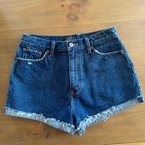 Abercrombie Annie high rise shorts